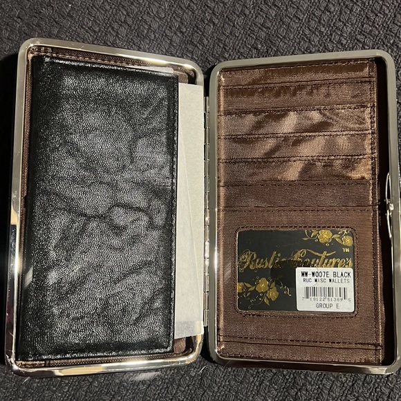 Rustic Coutures Wallet - Picture 5 of 7